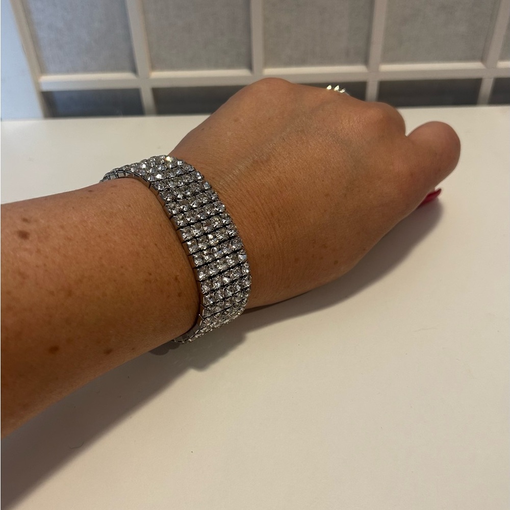 Elegant Silver Stretch Rhinestone Bracelet